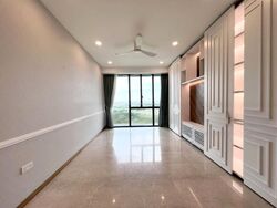 Straits View (D1), Condominium #452945481